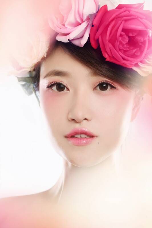 2014春夏流行色彩主题妆容发布